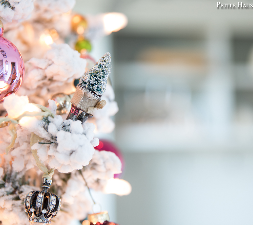 Romantic Christmas Tree