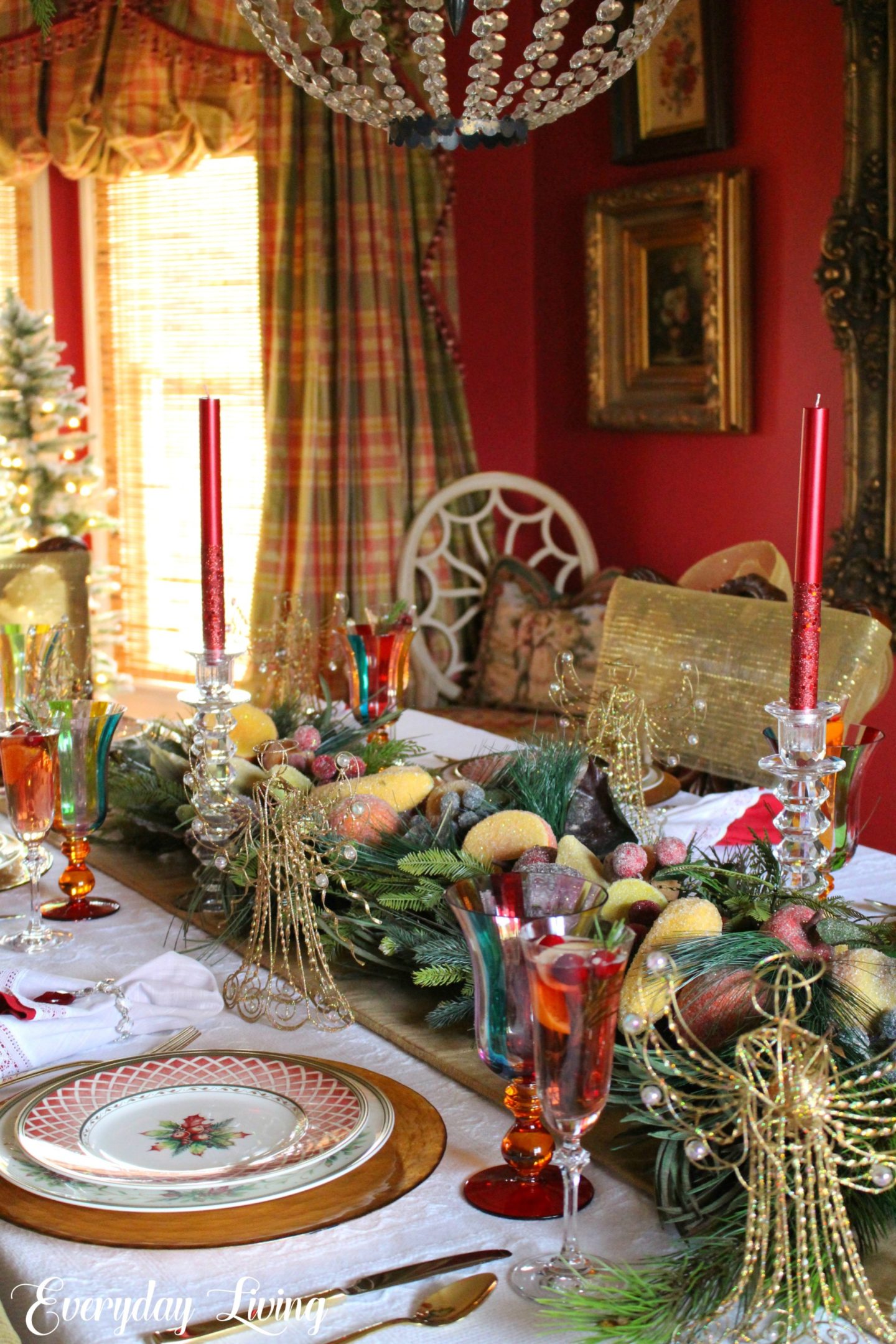 Thursday Favorite Things – A Christmas Table setting