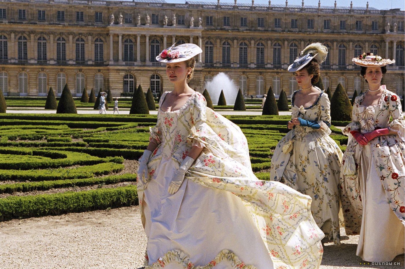 Marie Antoinette Fashion – Friday Favorites - Petite