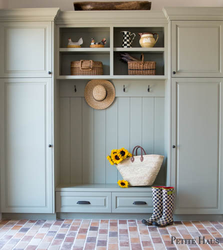 farmhouse mudroom