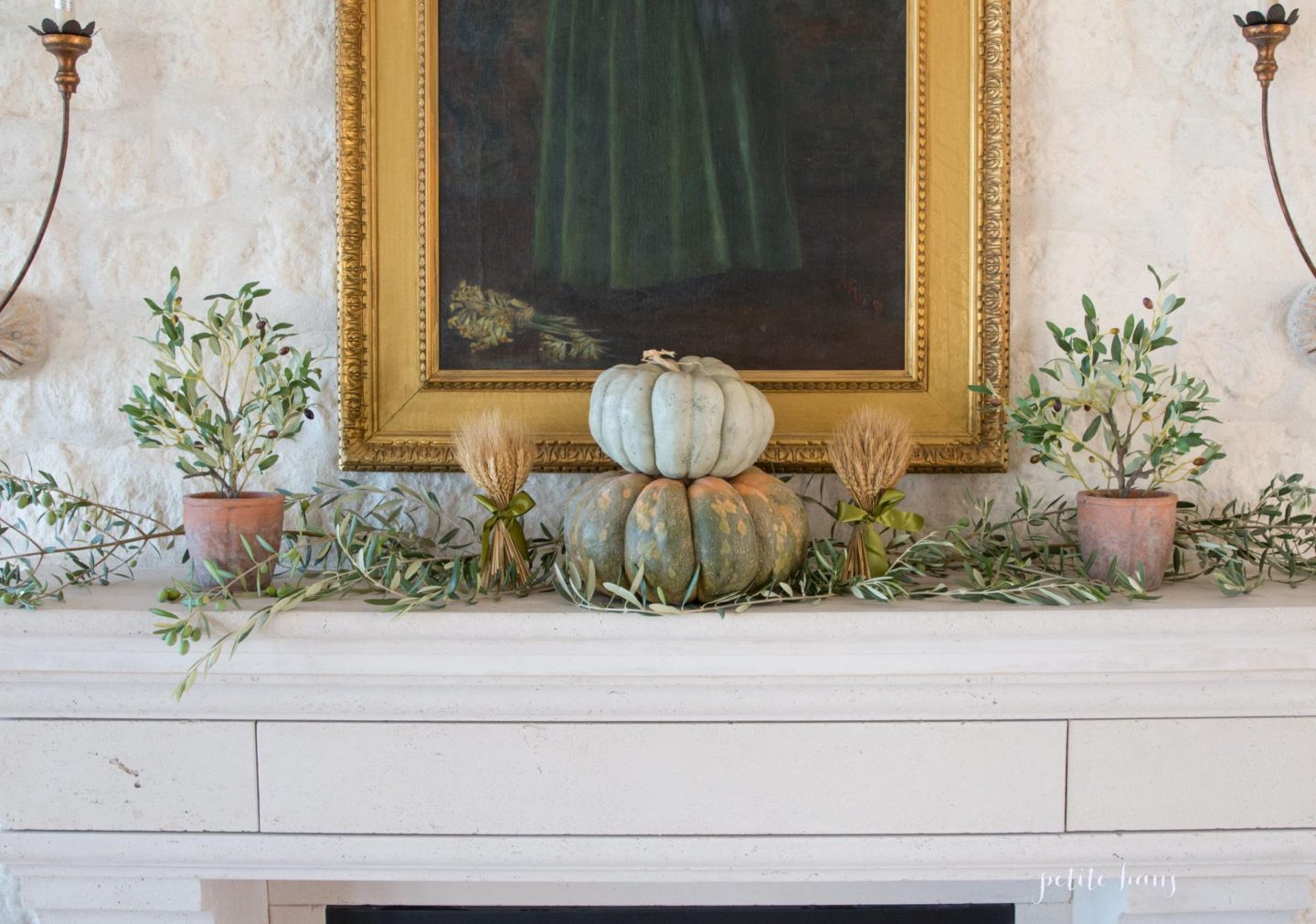 Fall mantle