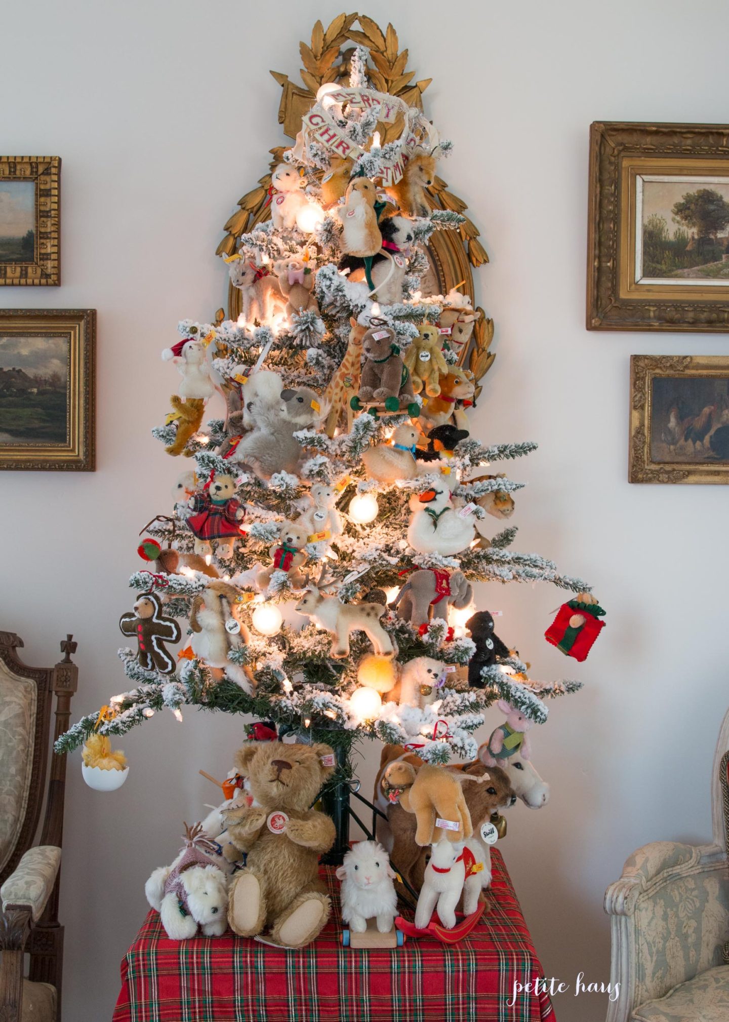 flocked animal tree