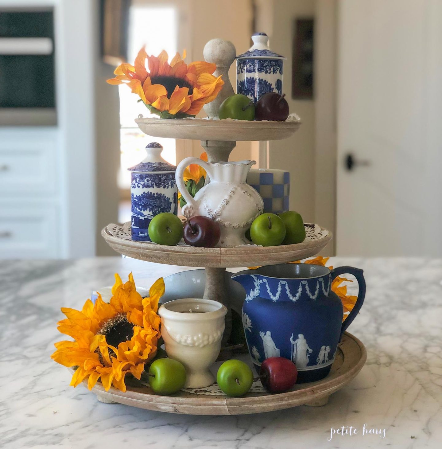 Summer Farmhouse Tiered Tray