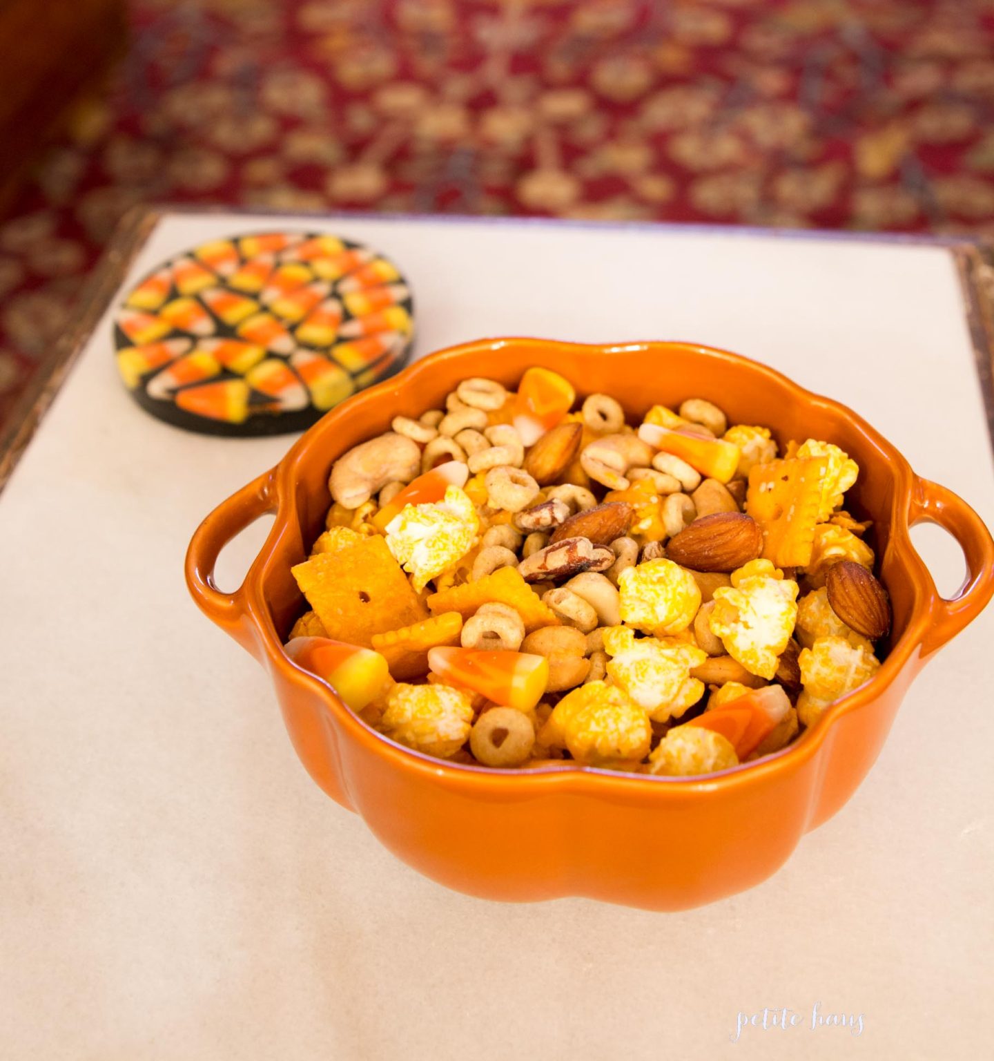 Fall & Halloween Snack Mix