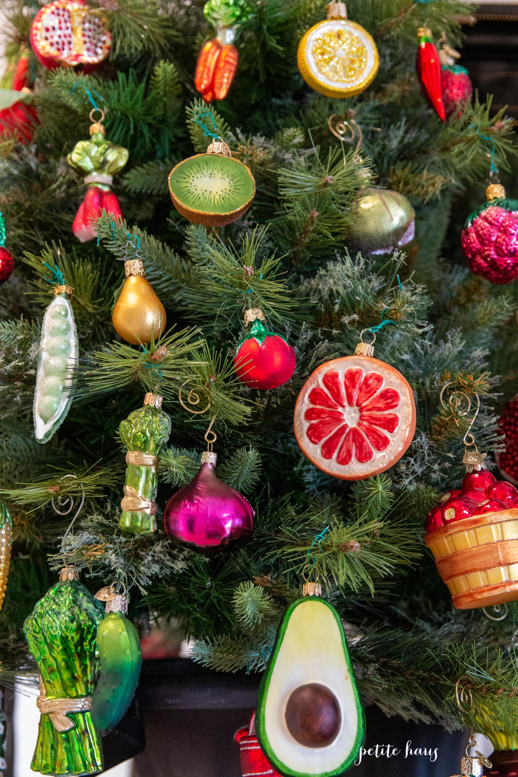 The Fruit and Vegetable Christmas Tree Petite Haus