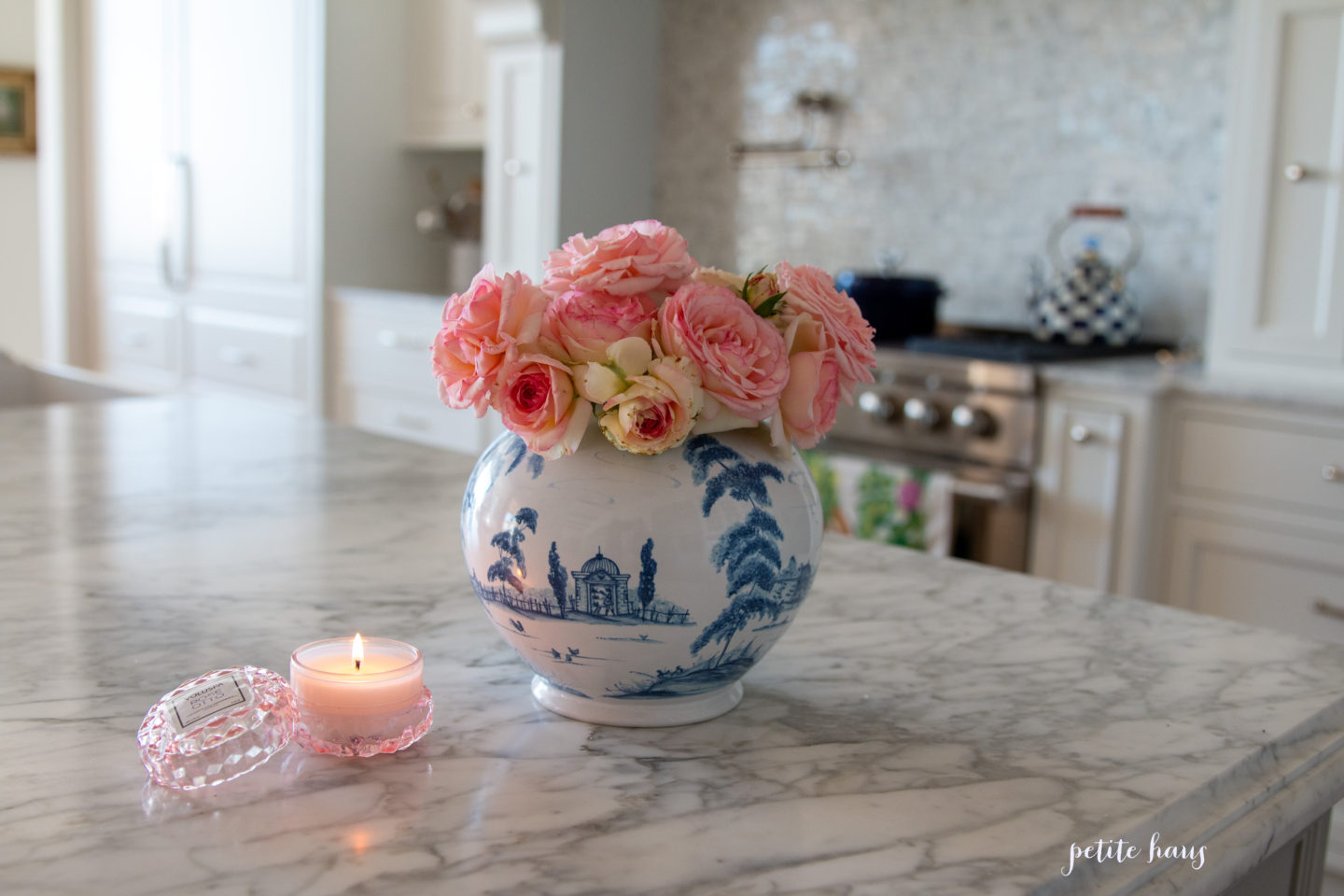 Summer with Roses and Gingerjars