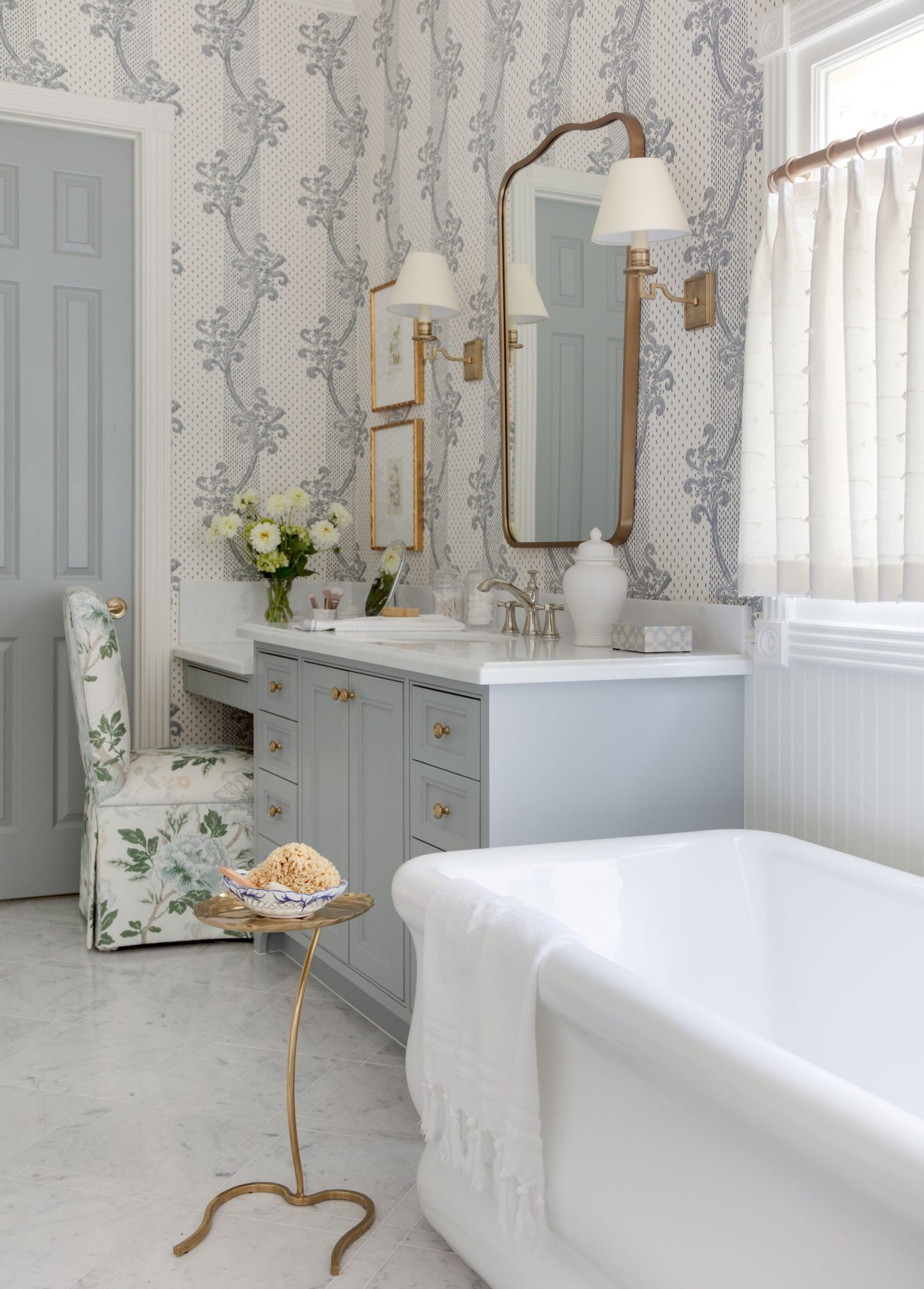 A Spa Like Blue and White Bathroom