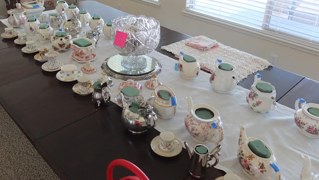 Antique Teapot Flower Arrangements at a Wedding